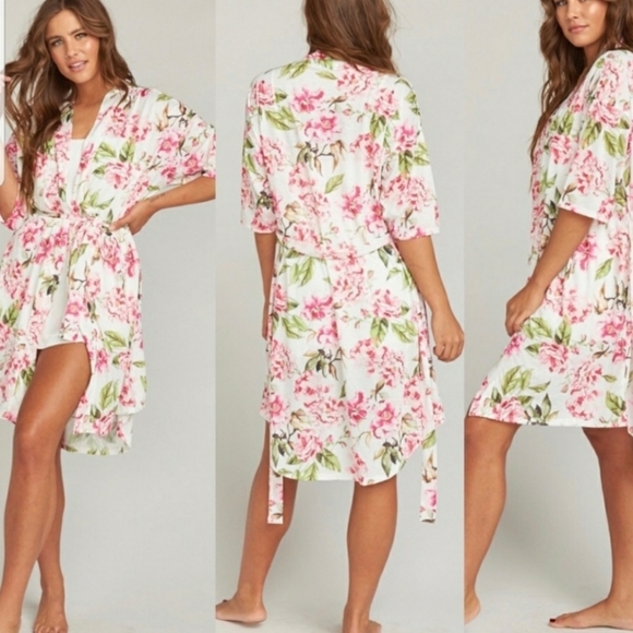 SHOW ME YOUR MUMU FLORAL BRIE ROBE ONE SIZE          c - Picture 5 of 10